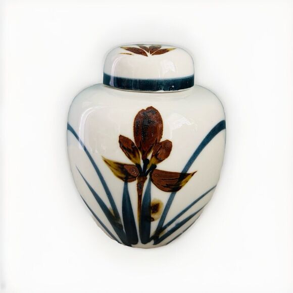 Vintage Ceramic Ginger Jar Lid Hand Painted Oriental Collection Japan Lily Urn - Picture 1 of 14